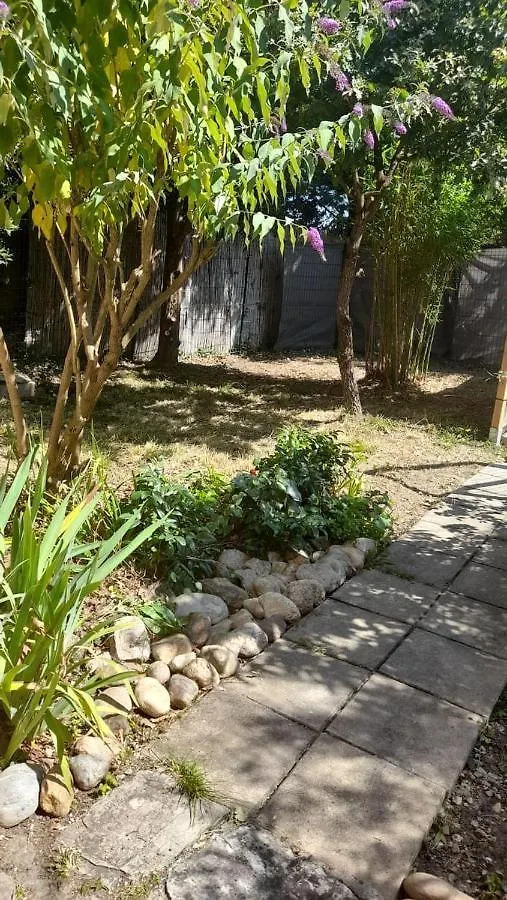 Apartment Gite A La Campagne Puycalvel Lautrec